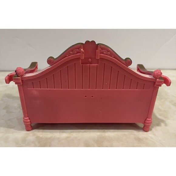 Vtg FISHER PRICE LOVING FAMILY DOLLHOUSE FURNITURE 2004 2006 6 Pcs VGUC Sink Bed - Picture 5 of 15